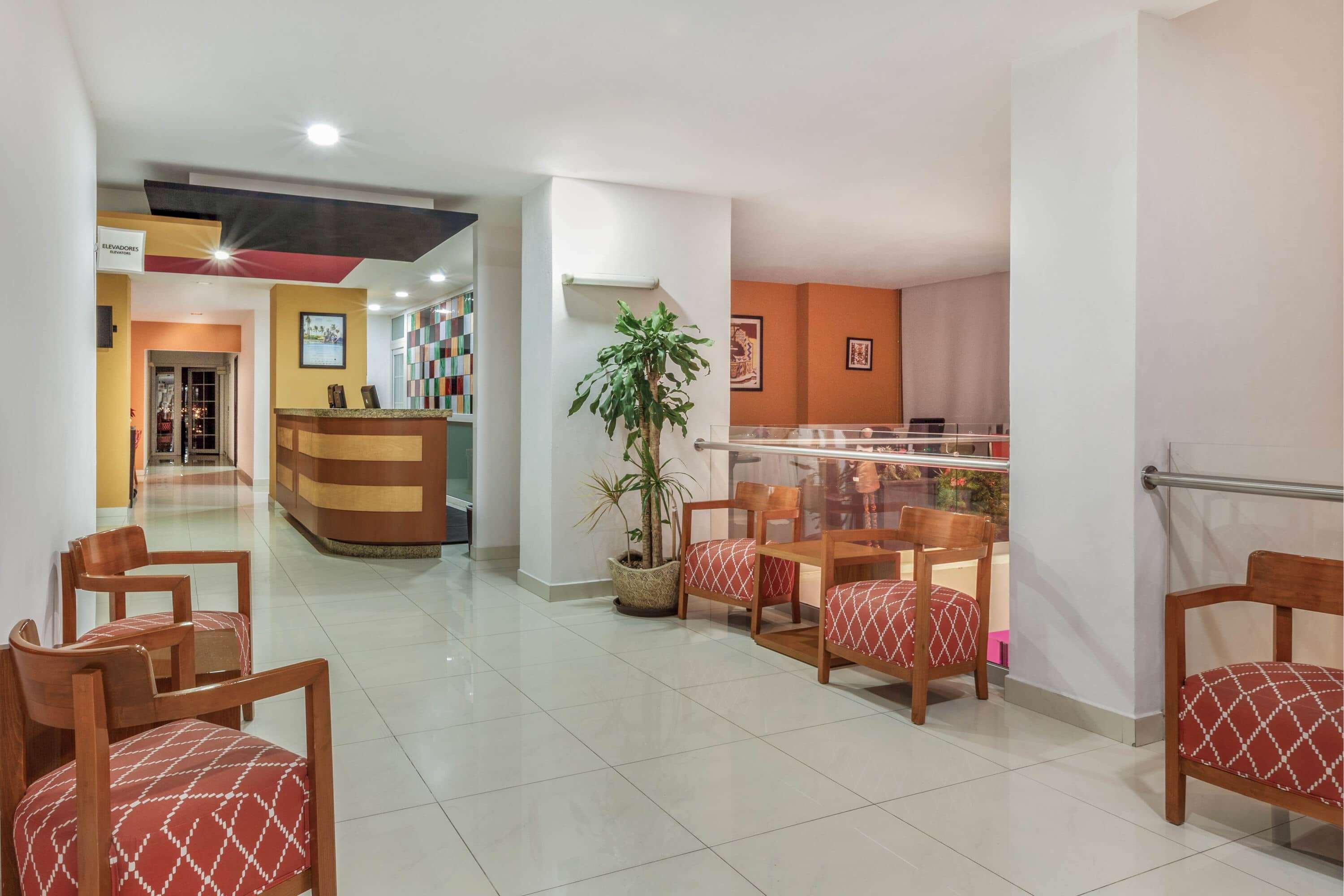 Hotel La Quinta By Wyndham Puebla Palmas Angelopolis Extérieur photo