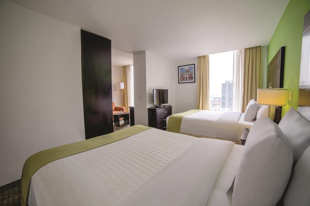 Hotel La Quinta By Wyndham Puebla Palmas Angelopolis Extérieur photo