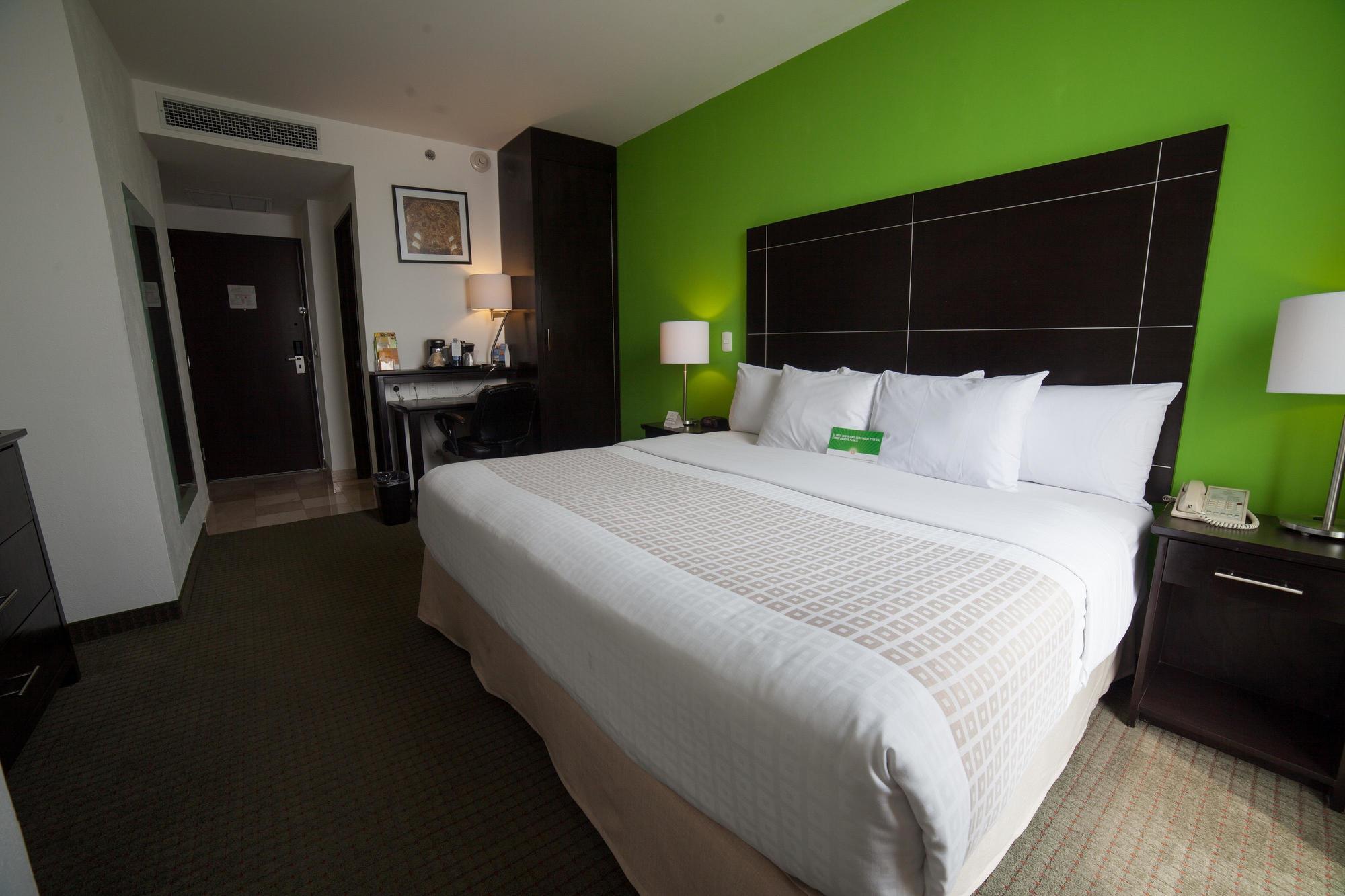 Hotel La Quinta By Wyndham Puebla Palmas Angelopolis Extérieur photo