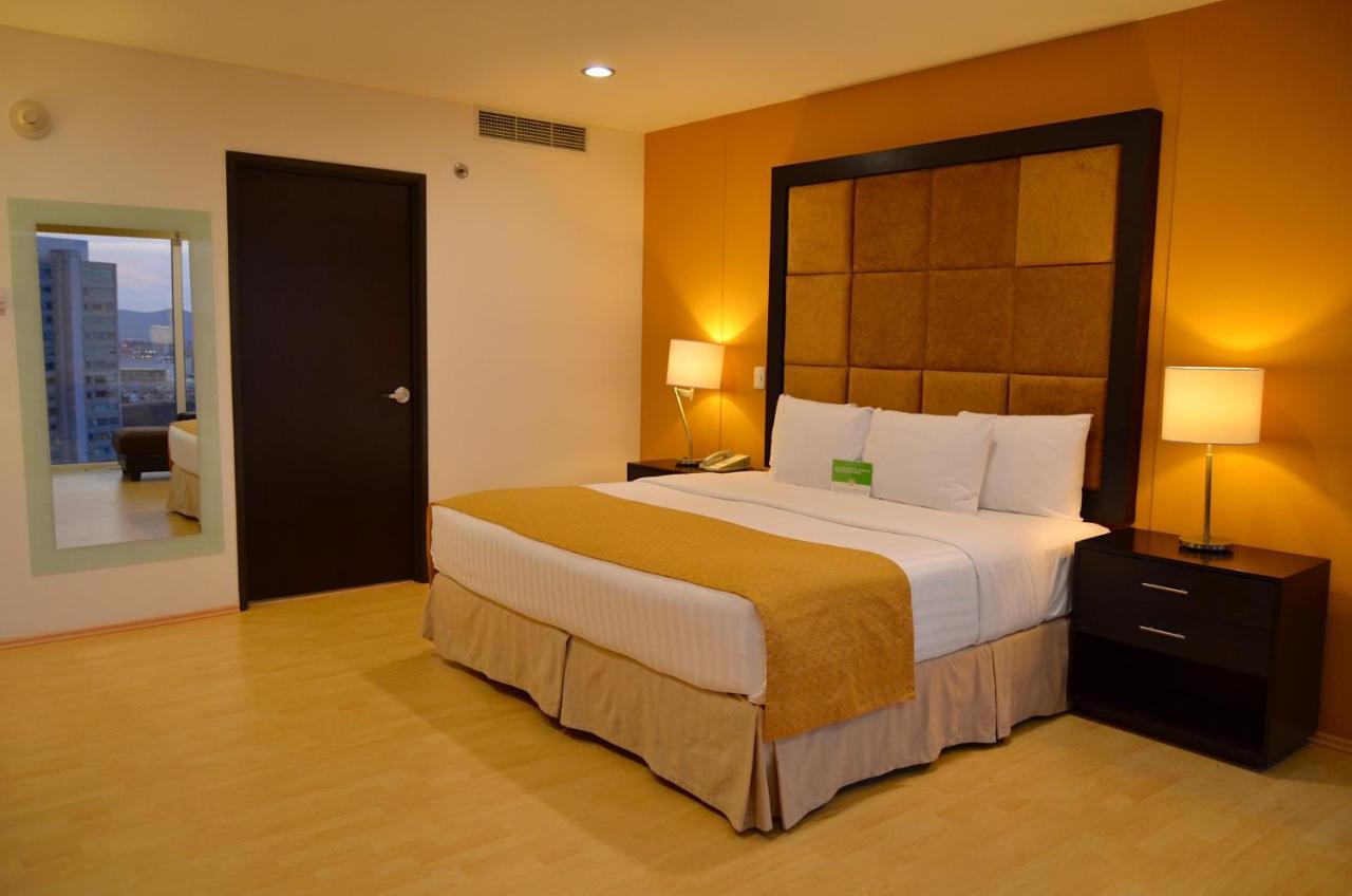 Hotel La Quinta By Wyndham Puebla Palmas Angelopolis Extérieur photo